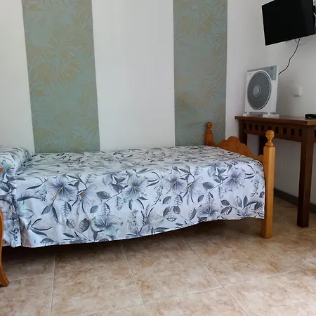 Belgica Guest house *