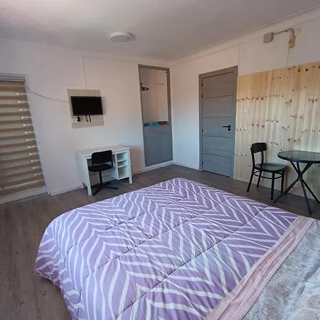 Belgica Guest house *
